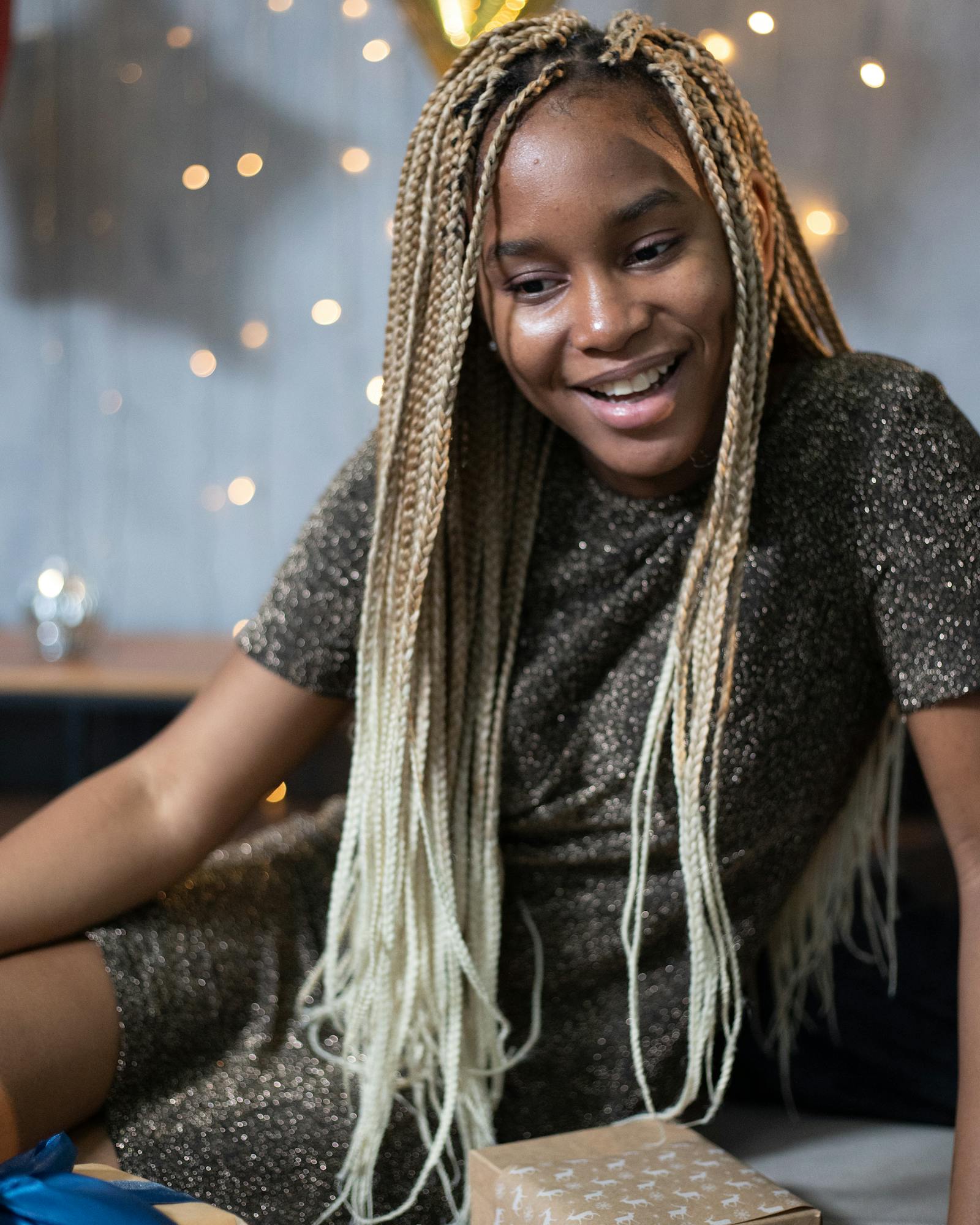 Honey-blonde box braids